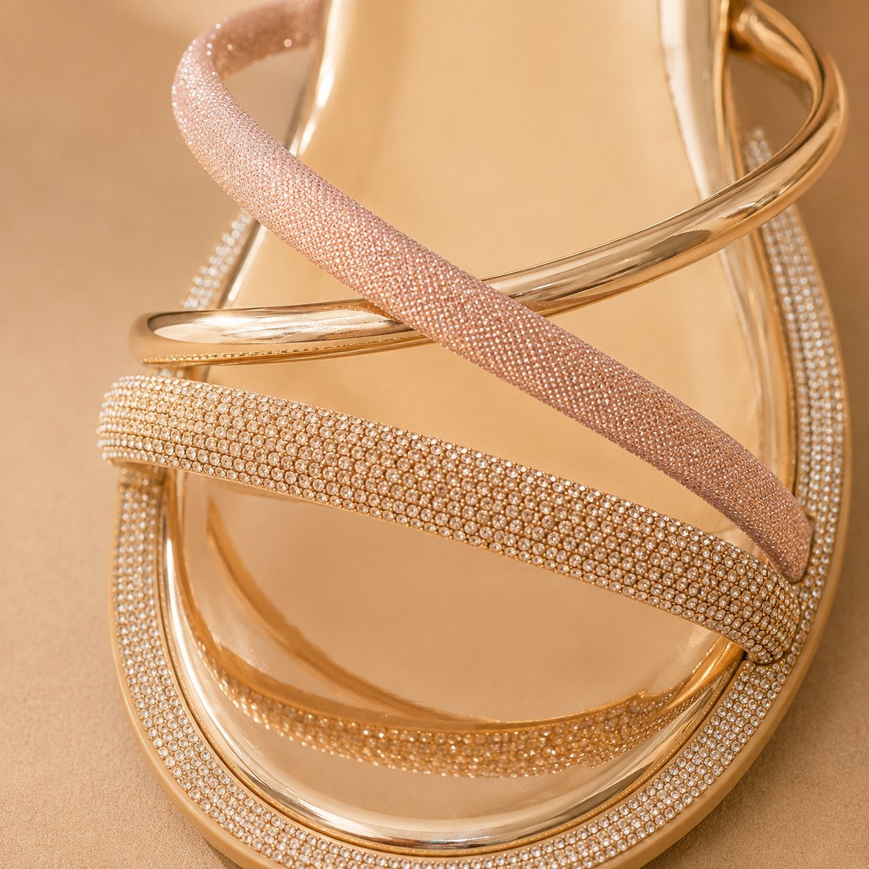 Sandalia Glam Oro Rosa para Mujer con Tacón