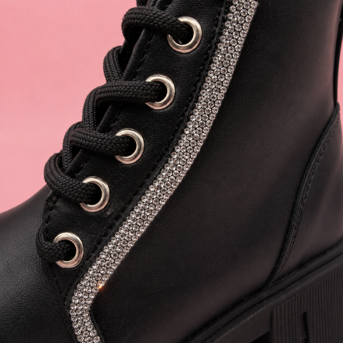 Botas Para Niña Con Tiras De Brillos Antiderrrapantes 18-21